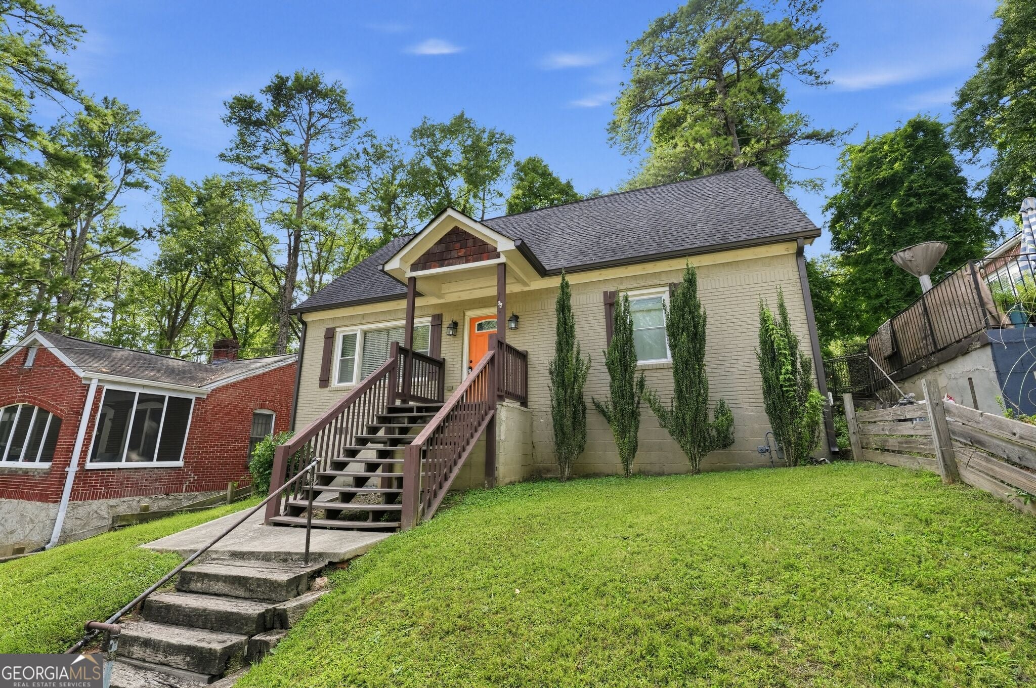 969 Gaston ST SW