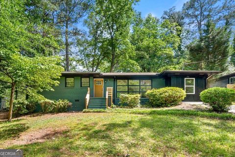 Photo of 1760 Detroit Avenue NW, Atlanta, GA 30314 (MLS # 10697001)
