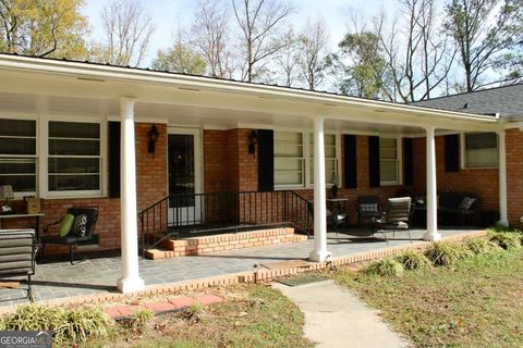 A home in Warrenton