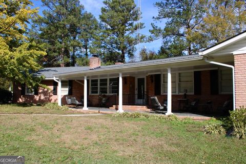 A home in Warrenton