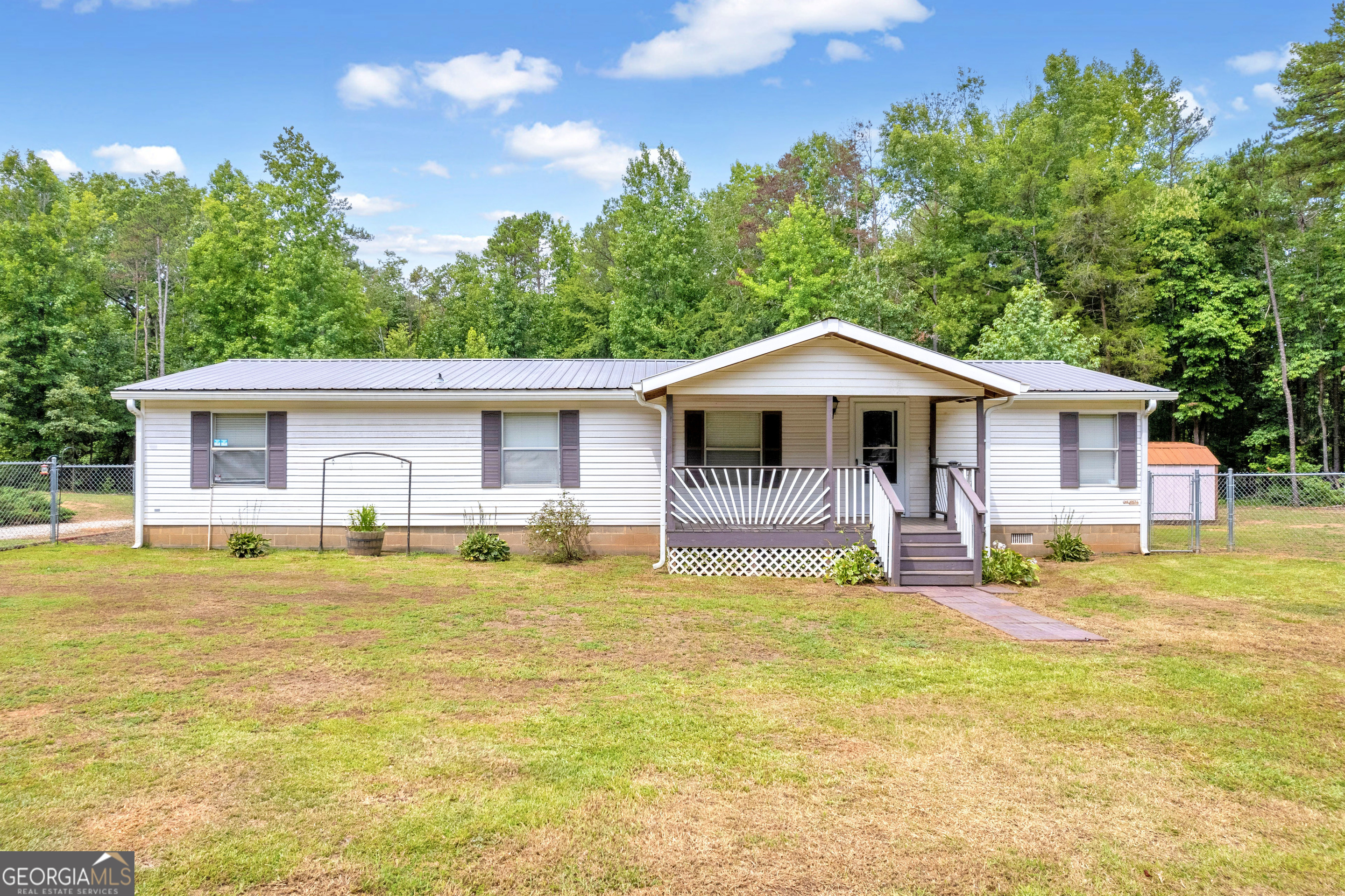 View Nicholson, GA 30565 mobile home