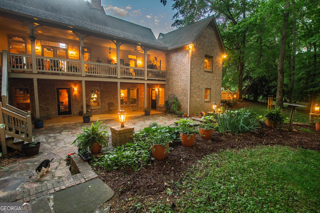 1145 Thurston Snow RD
