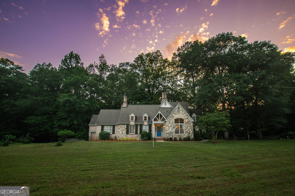 1145 Thurston Snow RD