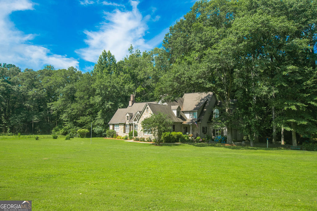 1145 Thurston Snow RD