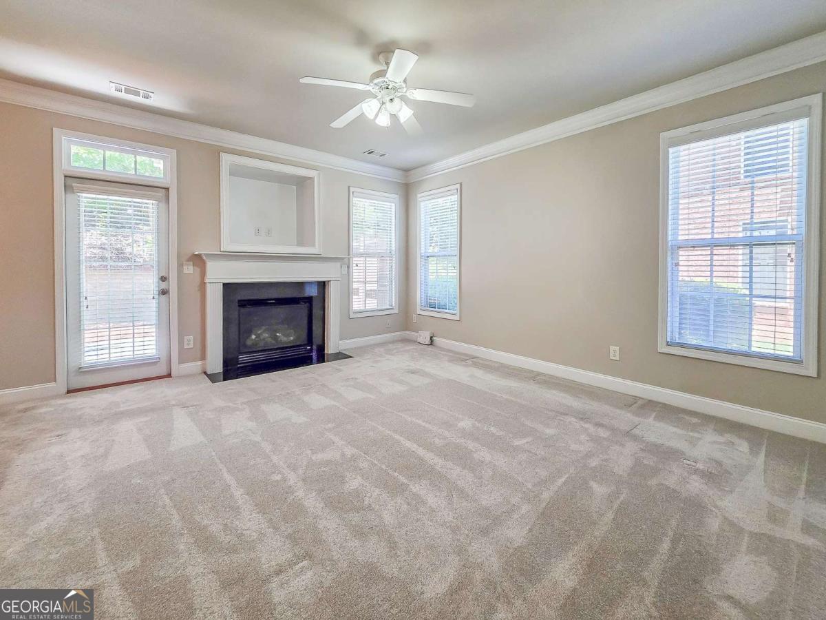 2416 Strand AVE