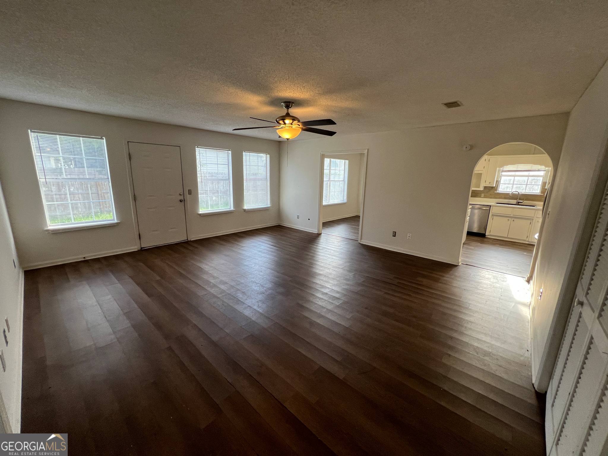 300 Brookfield RD