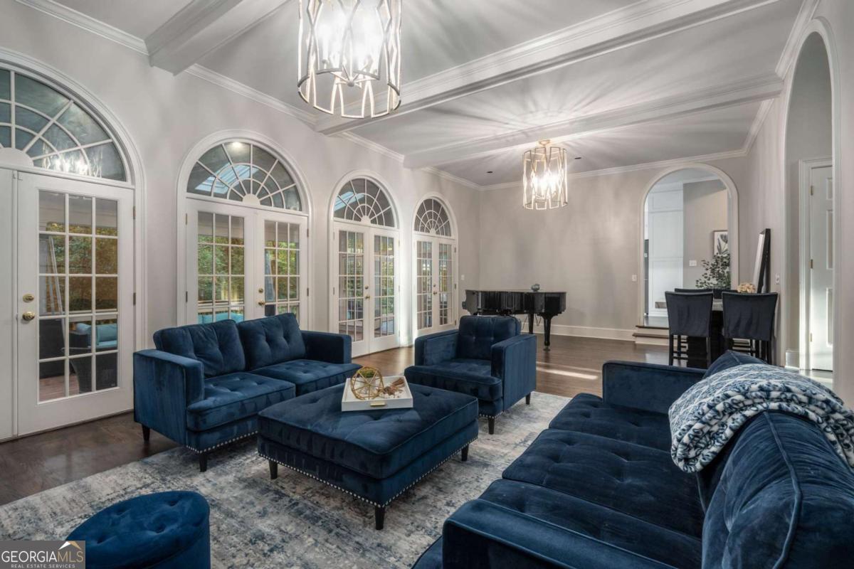 Atlanta Country Club - Residential