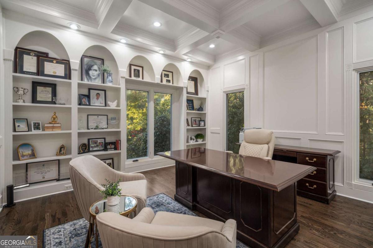 Atlanta Country Club - Residential