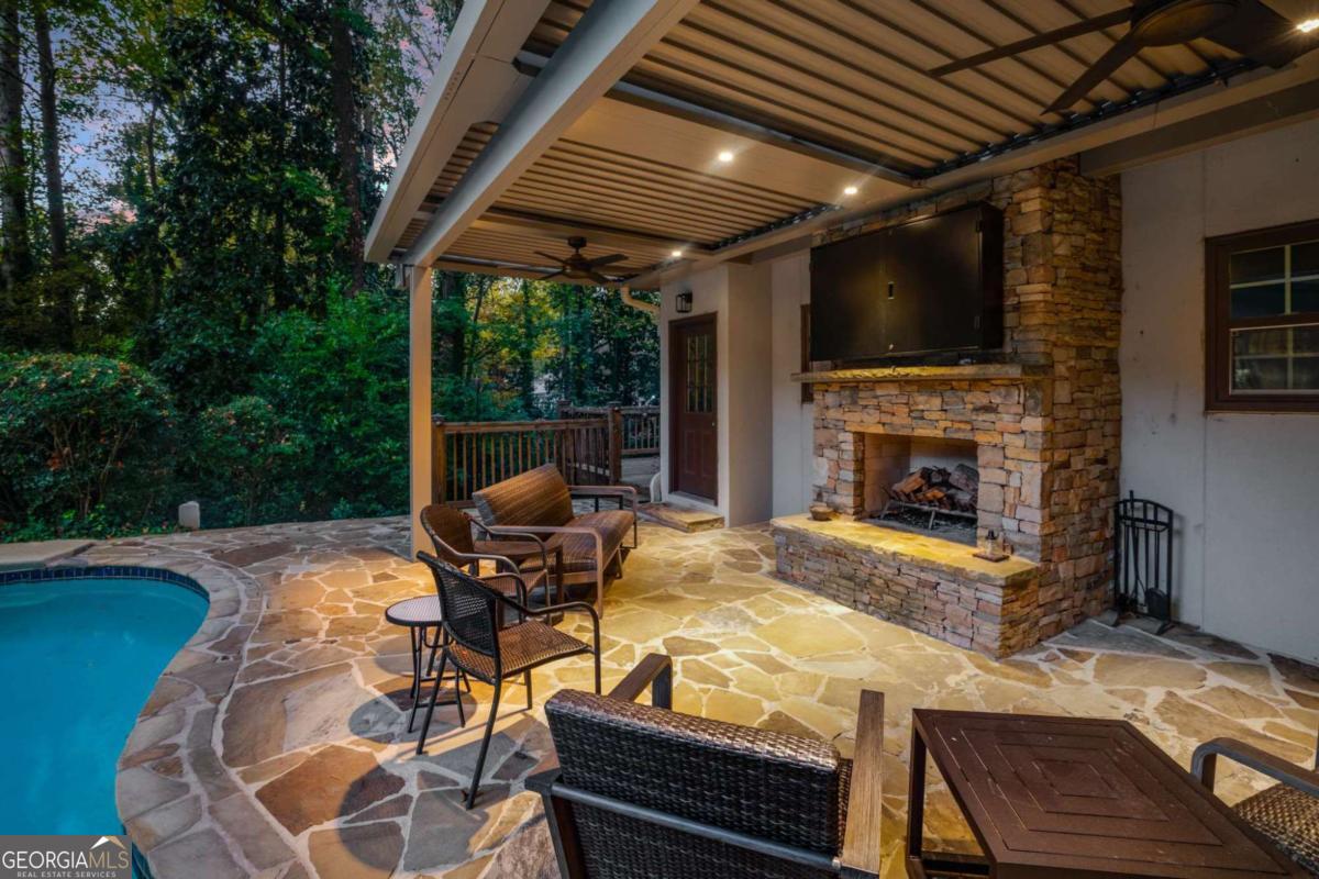 Atlanta Country Club - Residential