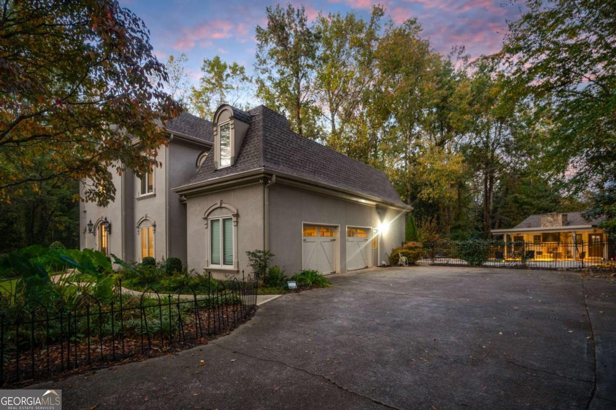 Atlanta Country Club - Residential