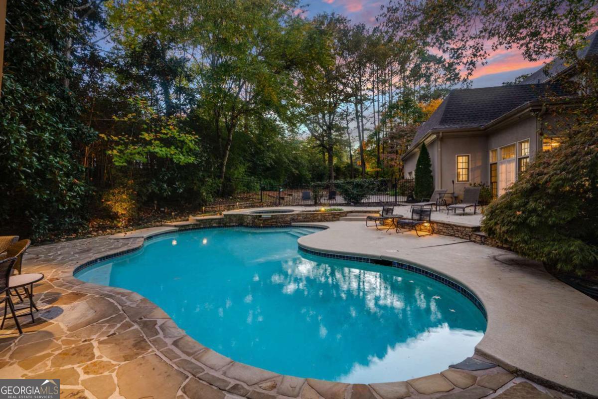 Atlanta Country Club - Residential