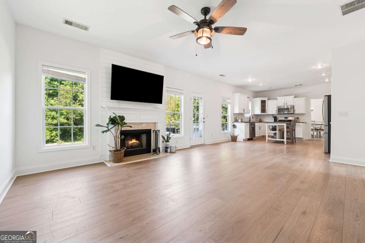 2387 Malden Park DR