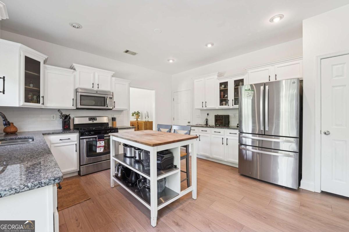 2387 Malden Park DR