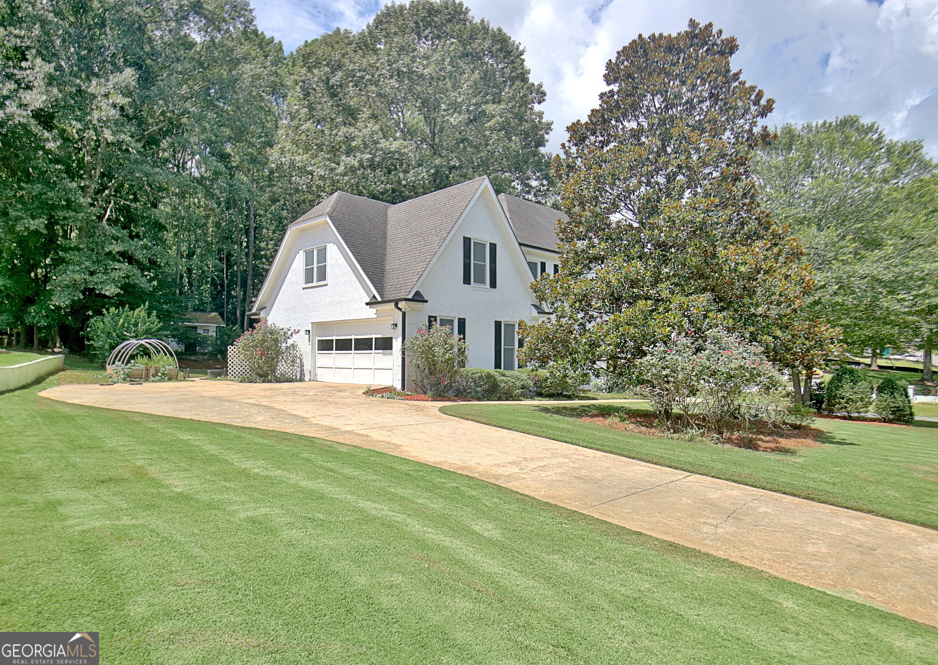 109 Sweetwater Oaks