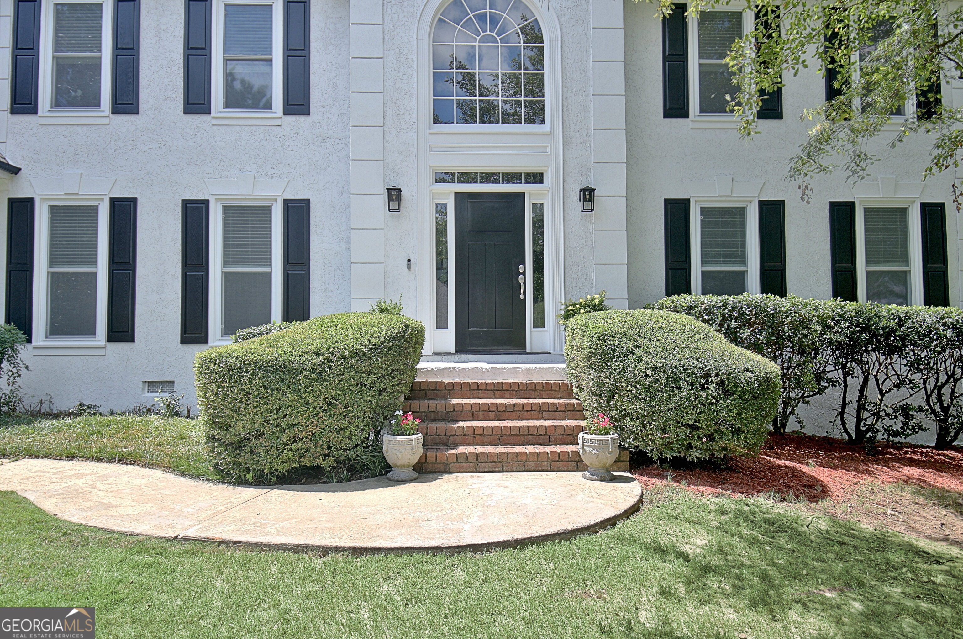 109 Sweetwater Oaks