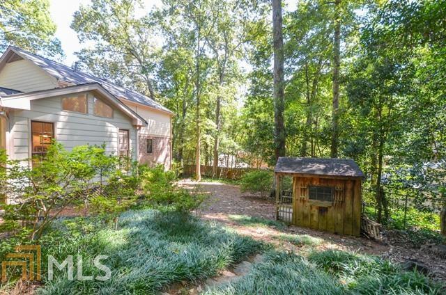 Cherokee Woods - Residential