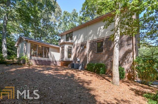Cherokee Woods - Residential