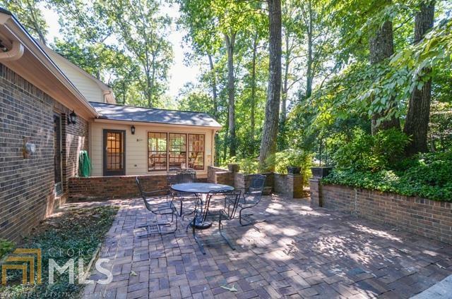 Cherokee Woods - Residential