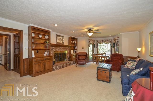 Cherokee Woods - Residential
