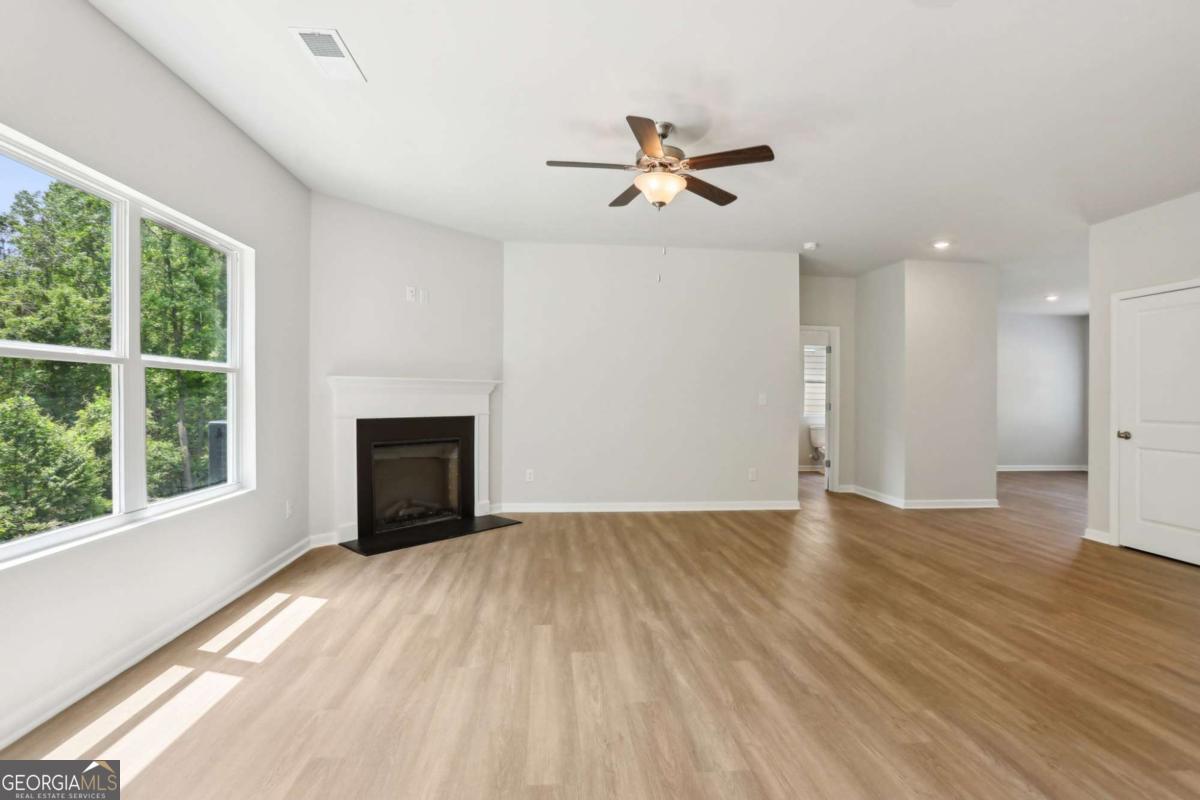 133 Cedar Wood TRCE
