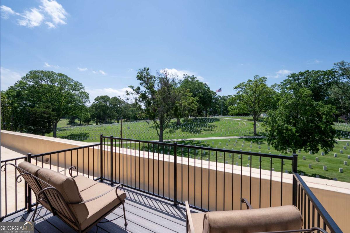 Washington Avenue Commons - Residential