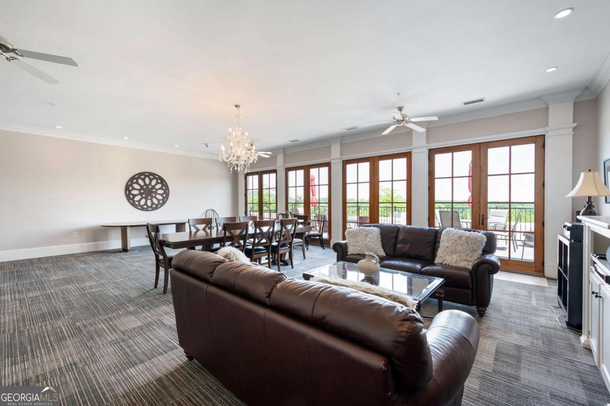 Washington Avenue Commons - Residential