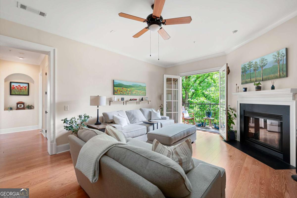 Washington Avenue Commons - Residential