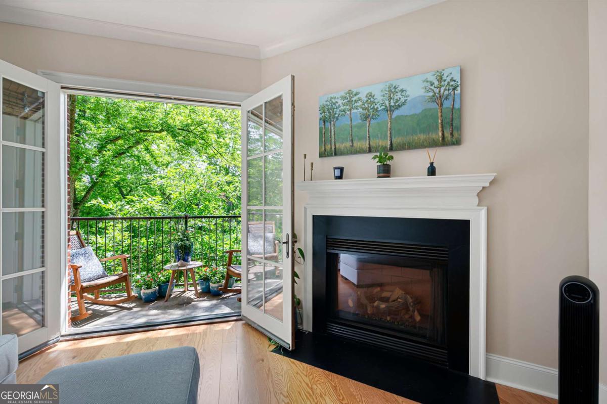 Washington Avenue Commons - Residential