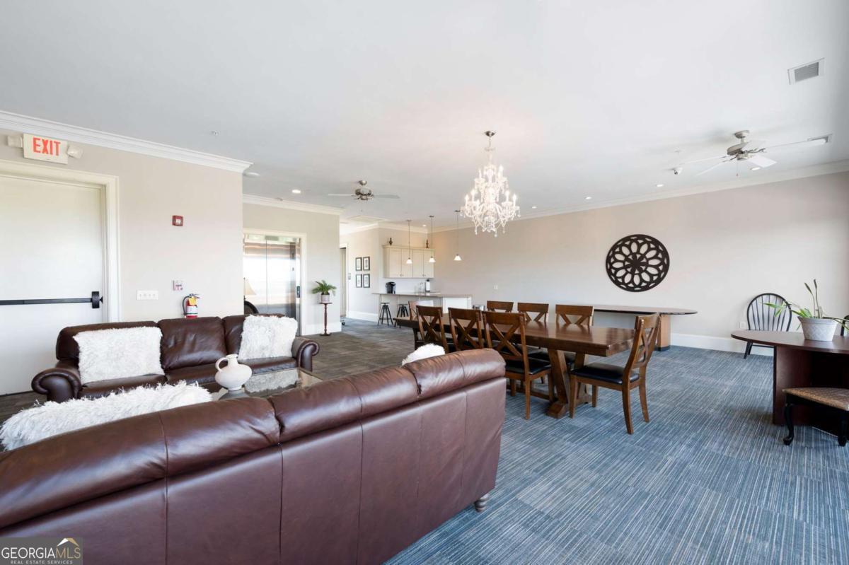 Washington Avenue Commons - Residential
