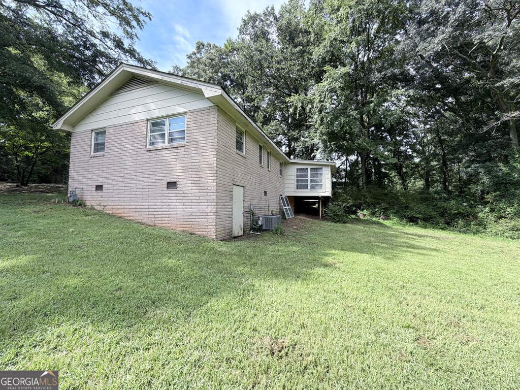 Photo of 2195 Rockdale Drive NW, Conyers, GA 30012 (MLS # 10819881)