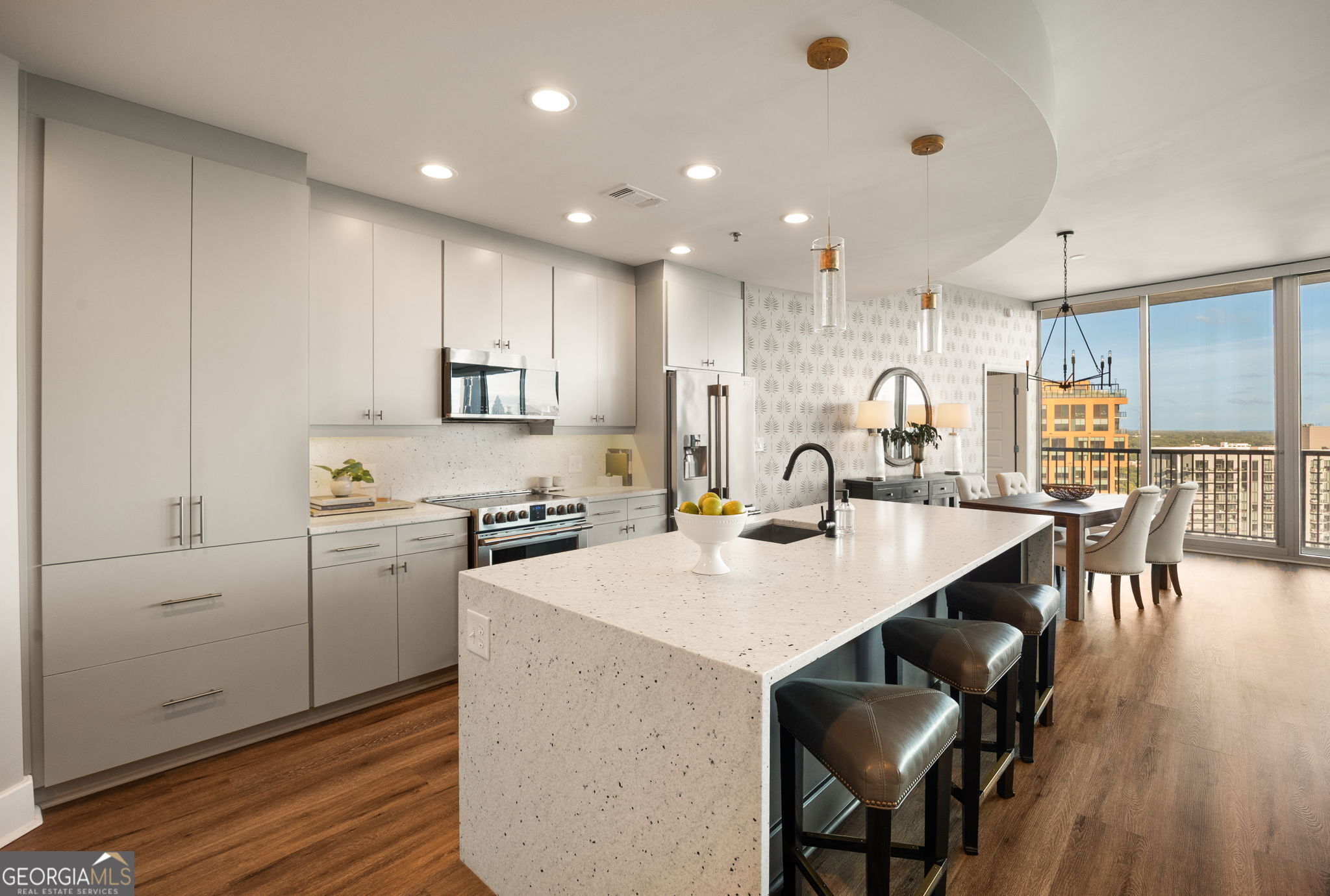 1080 Peachtree ST NE 3105