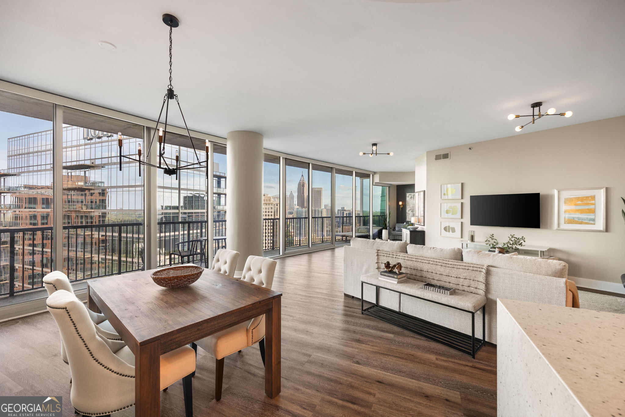 1080 Peachtree ST NE 3105