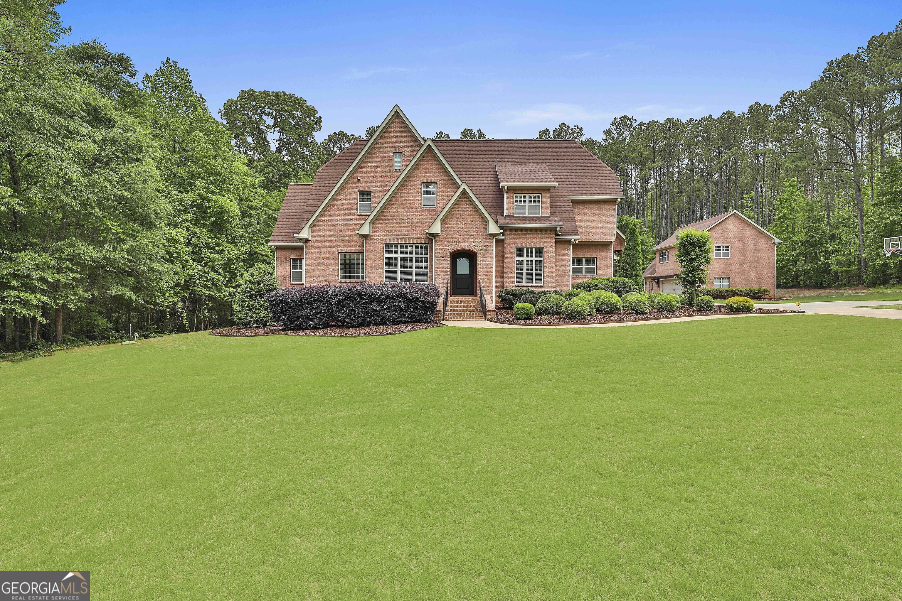 Sharpsburg, Georgia 30277, United States, 5 Bedrooms Bedrooms, ,5 BathroomsBathrooms,Residential,Active,138446