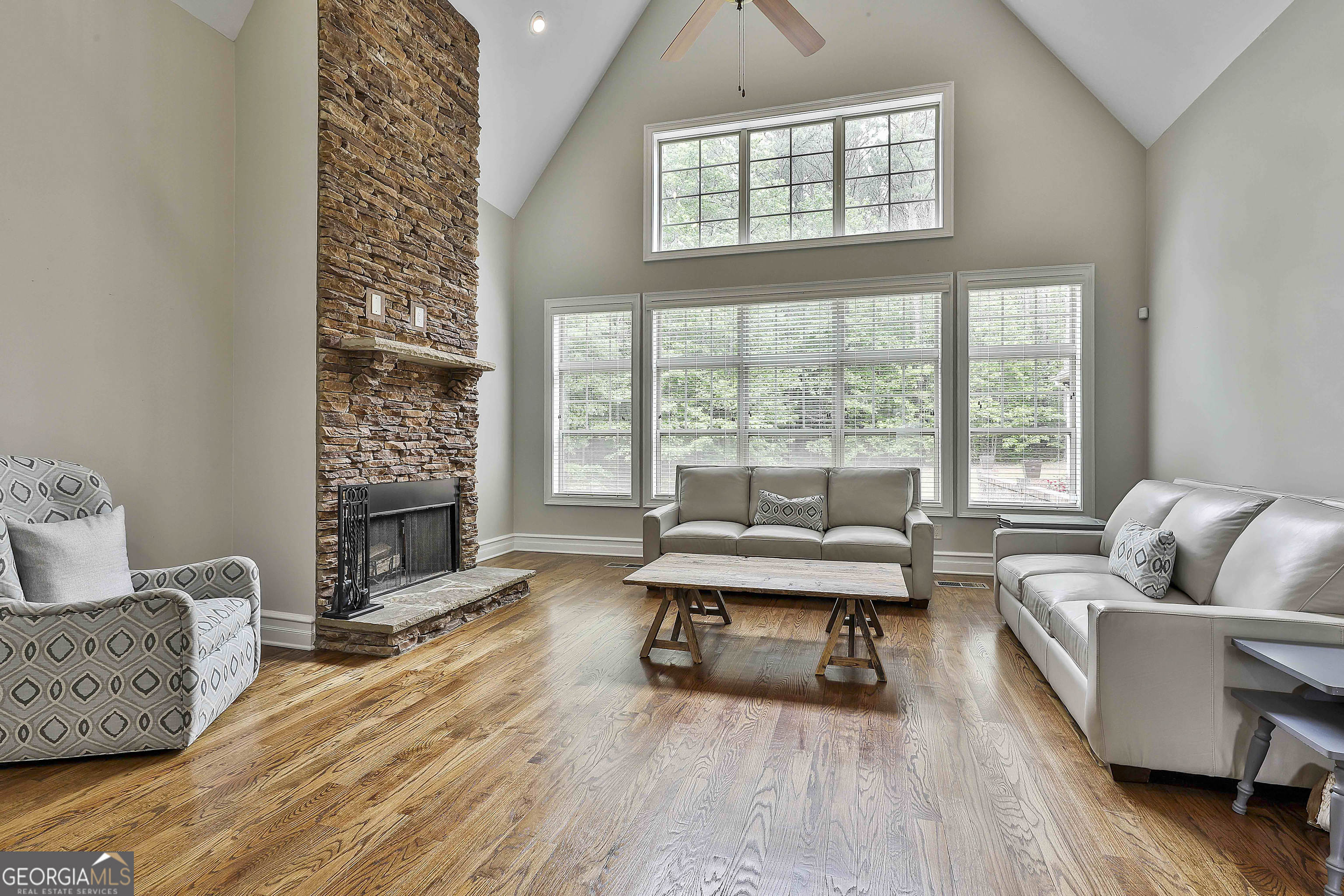 Sharpsburg, Georgia 30277, United States, 5 Bedrooms Bedrooms, ,5 BathroomsBathrooms,Residential,Active,138446