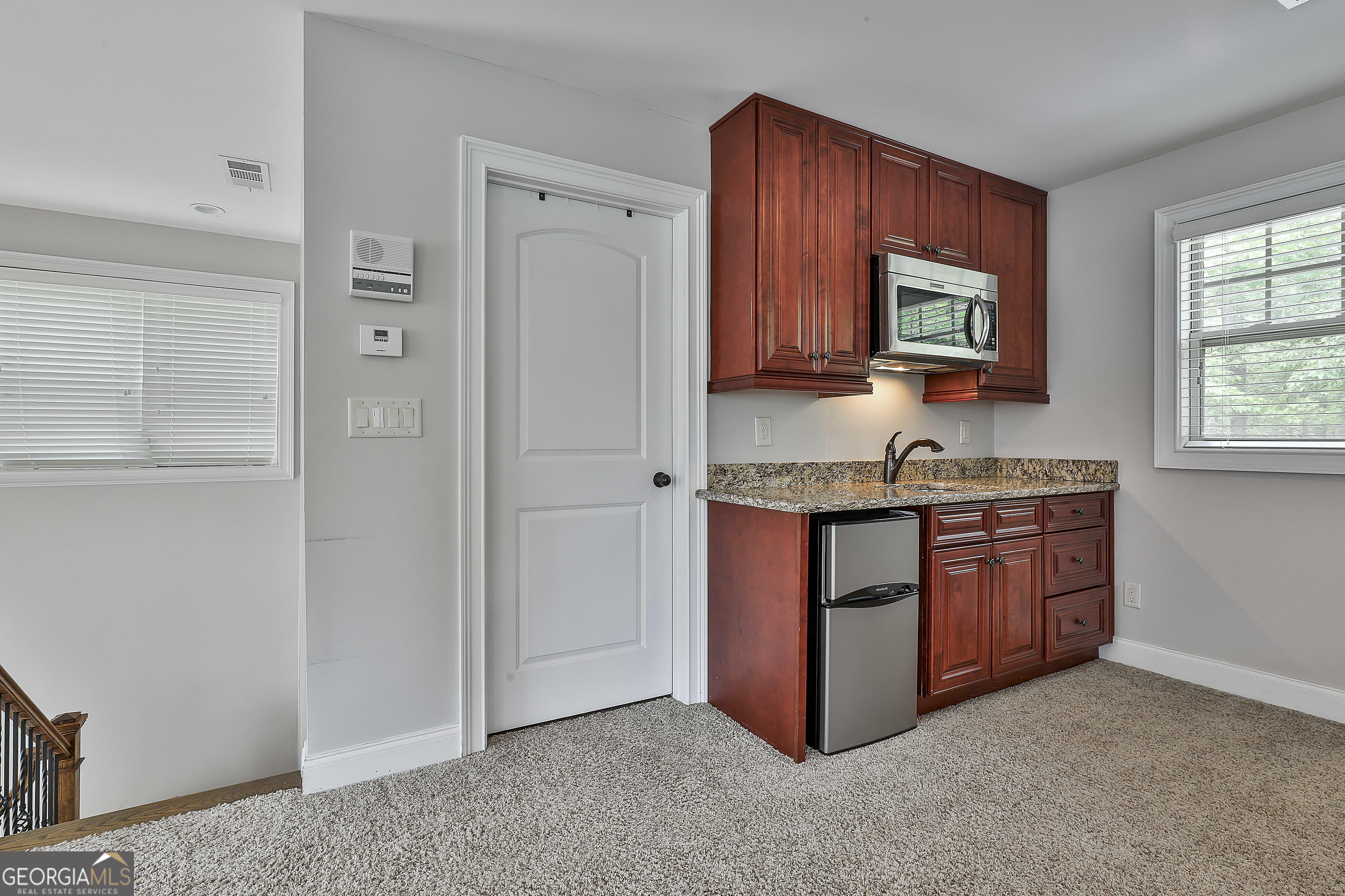 Sharpsburg, Georgia 30277, United States, 5 Bedrooms Bedrooms, ,5 BathroomsBathrooms,Residential,Active,138446