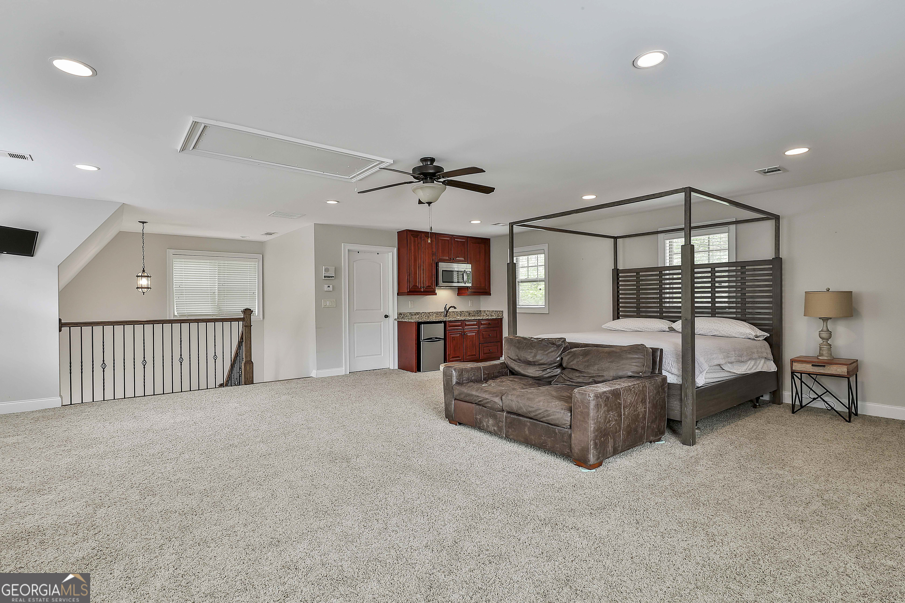 Sharpsburg, Georgia 30277, United States, 5 Bedrooms Bedrooms, ,5 BathroomsBathrooms,Residential,Active,138446