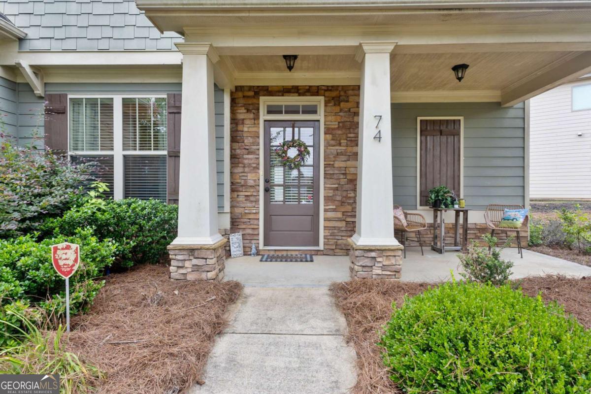 74 Fieldstone LN