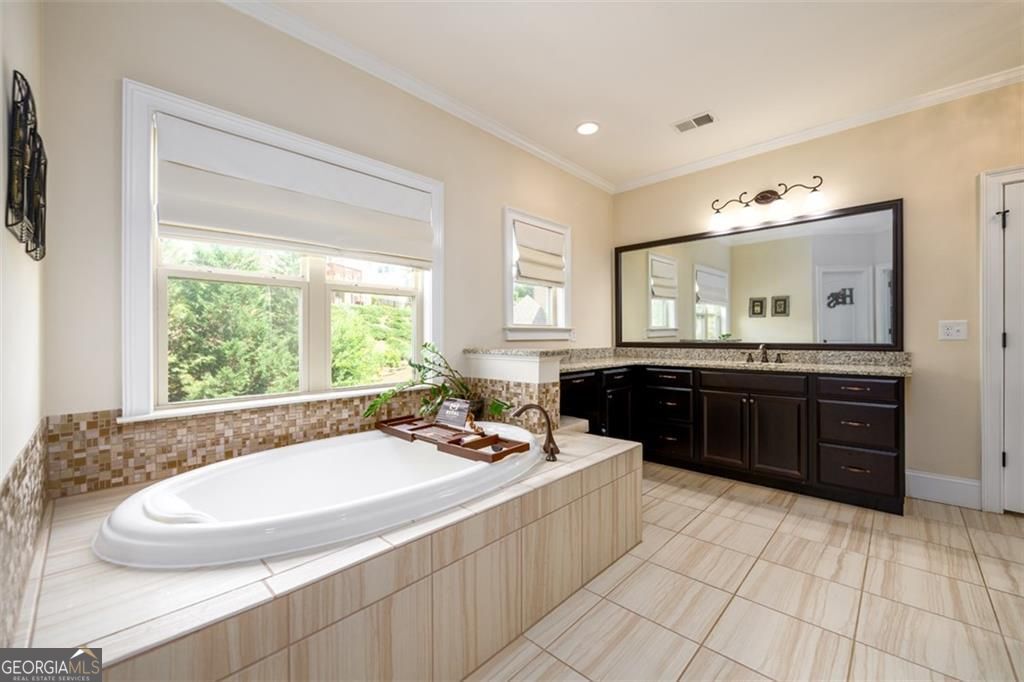 Suwanee, Georgia 30024, United States, 6 Bedrooms Bedrooms, ,6 BathroomsBathrooms,Residential,Active,148484