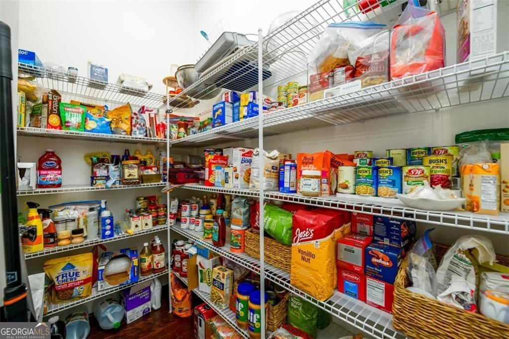 Suwanee, Georgia 30024, United States, 6 Bedrooms Bedrooms, ,6 BathroomsBathrooms,Residential,Active,148484