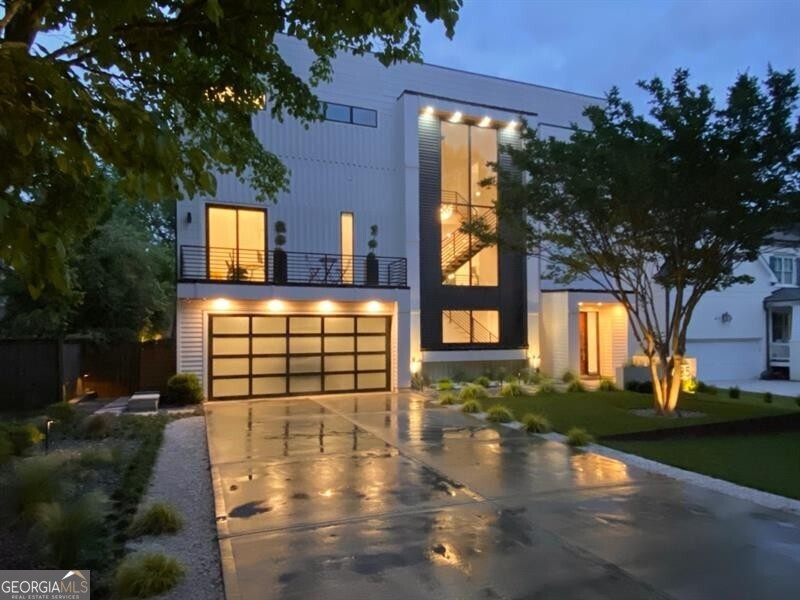 2385 Nesbitt DR