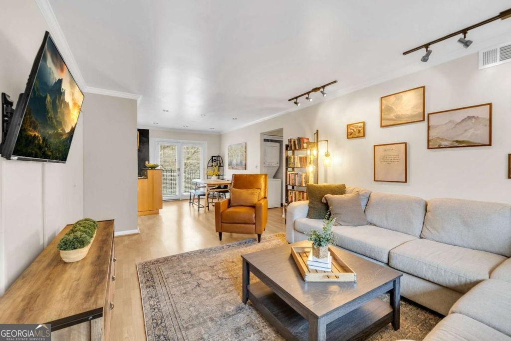 Photo of 510 Coventry Road #15D, Decatur, GA 30030 (MLS # 10691685)