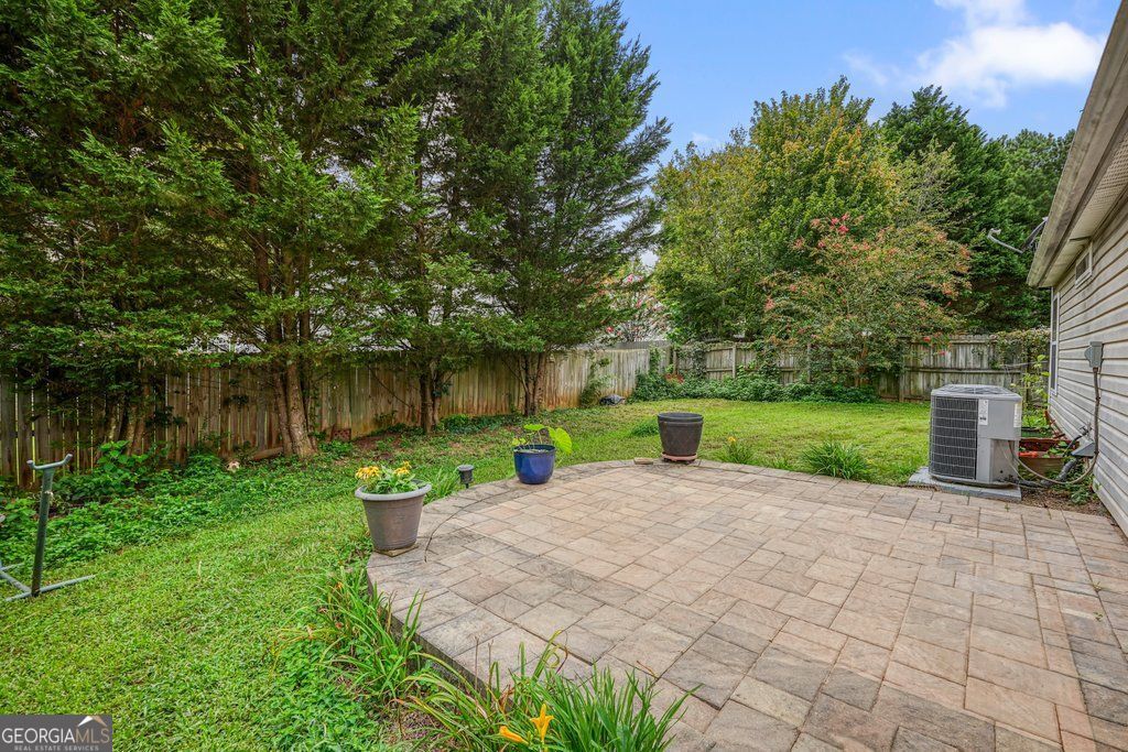 517 Oakleaf CT