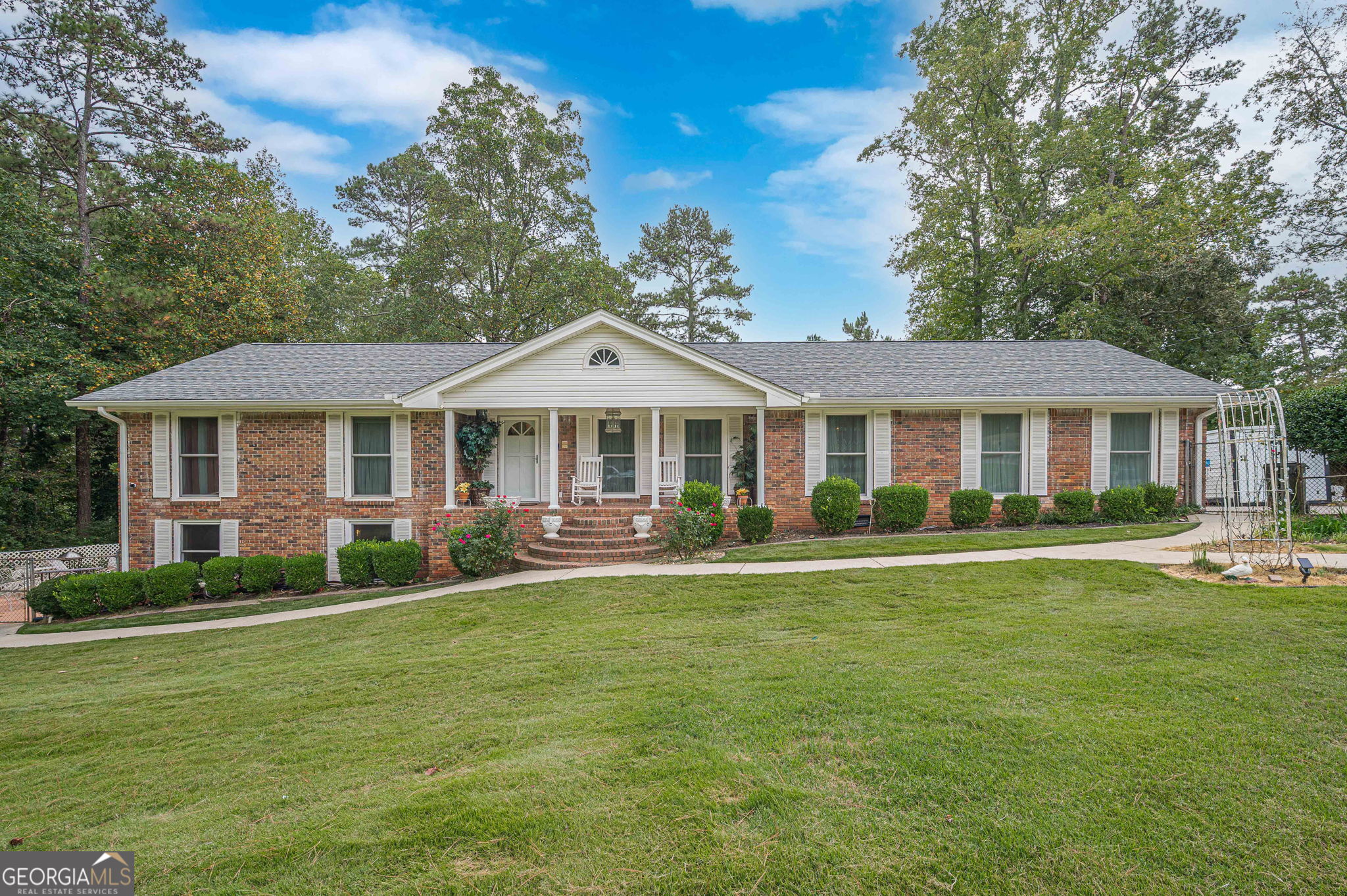 7063 Pleasant DR