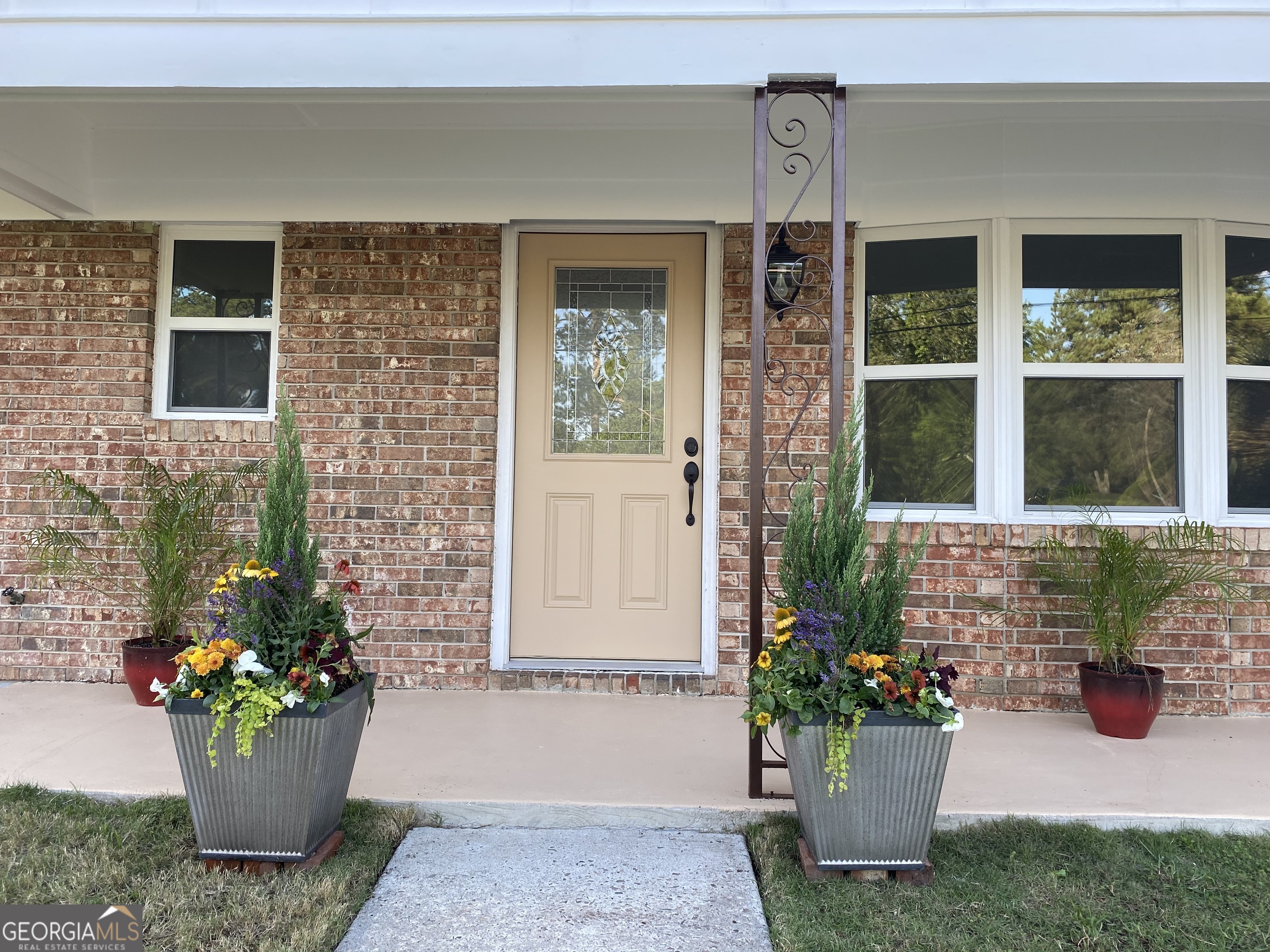 3407 Covington DR