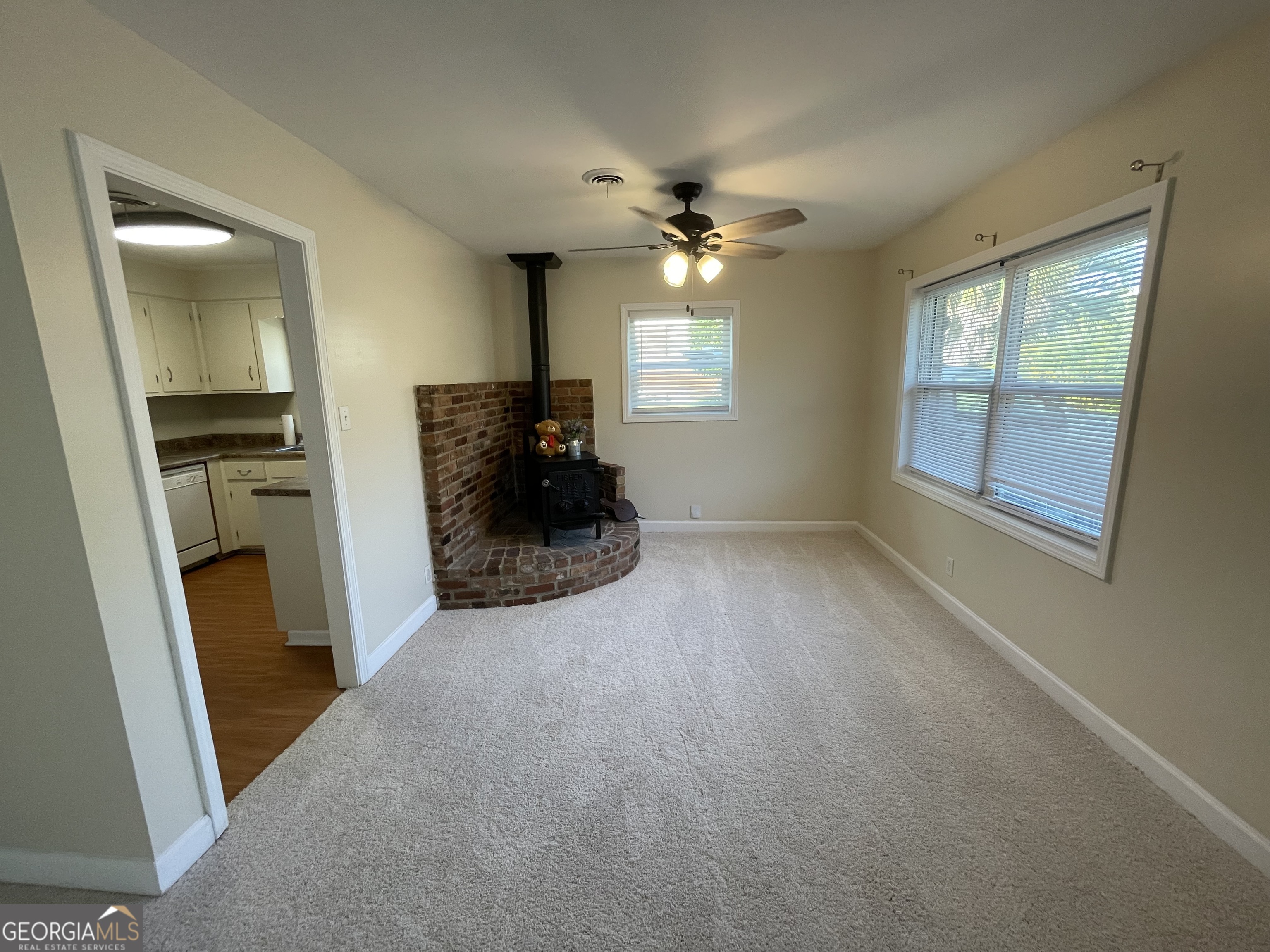 3407 Covington DR