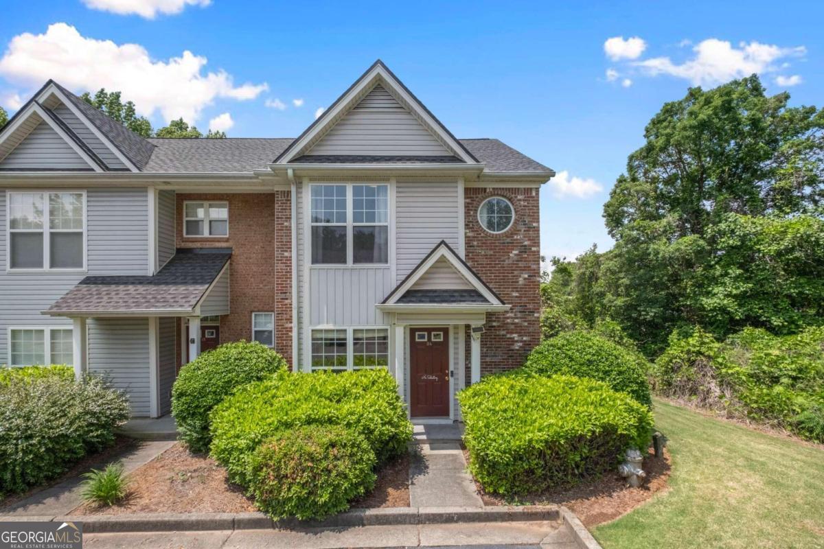 View Lawrenceville, GA 30043 condo