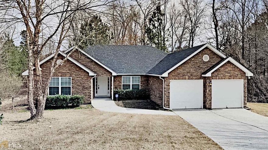 Dont miss this beautiful 4 bedroom 2 bathroom home in Campbell Creek! This home has been refreshed with interior two tone paint and has new carpet. The kitchen has stainless steel appliances and an eating area. The living room has a fire place and a door to the backyard. The bedrooms are a split floor plan. The primary bedroom features and en suite bathroom with double vanities,  soaking tub, and shower. It also has double closets. The other bedrooms are spacious as well. This home is vacant and ready to view, come see!