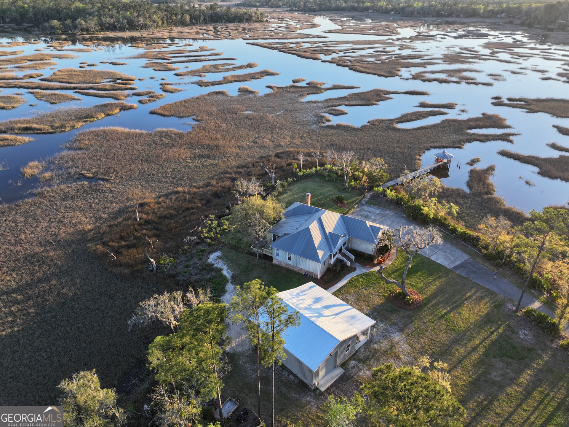 493 Harbor View DR