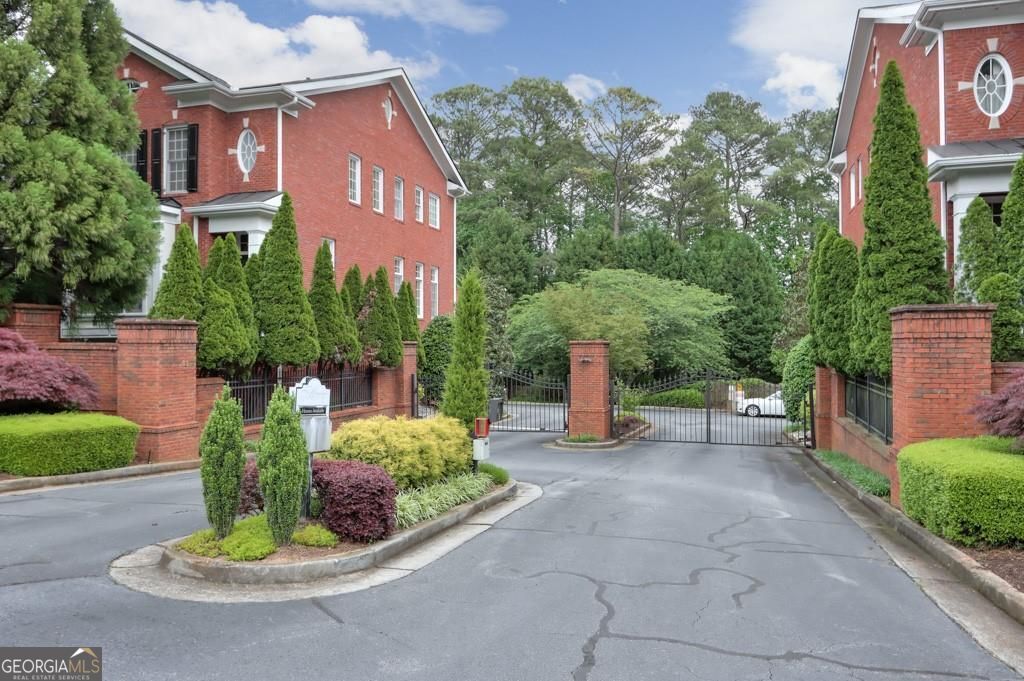 4298 Kingston Gate CV