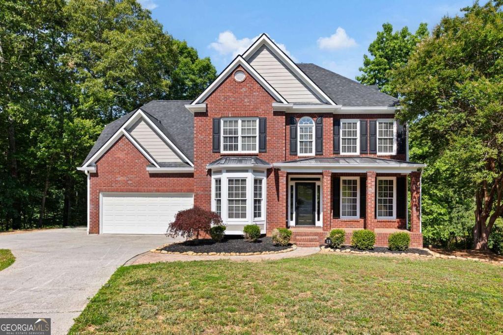 Photo of 13 Royal Lake Drive SE, Cartersville, GA 30120 (MLS # 10770062)